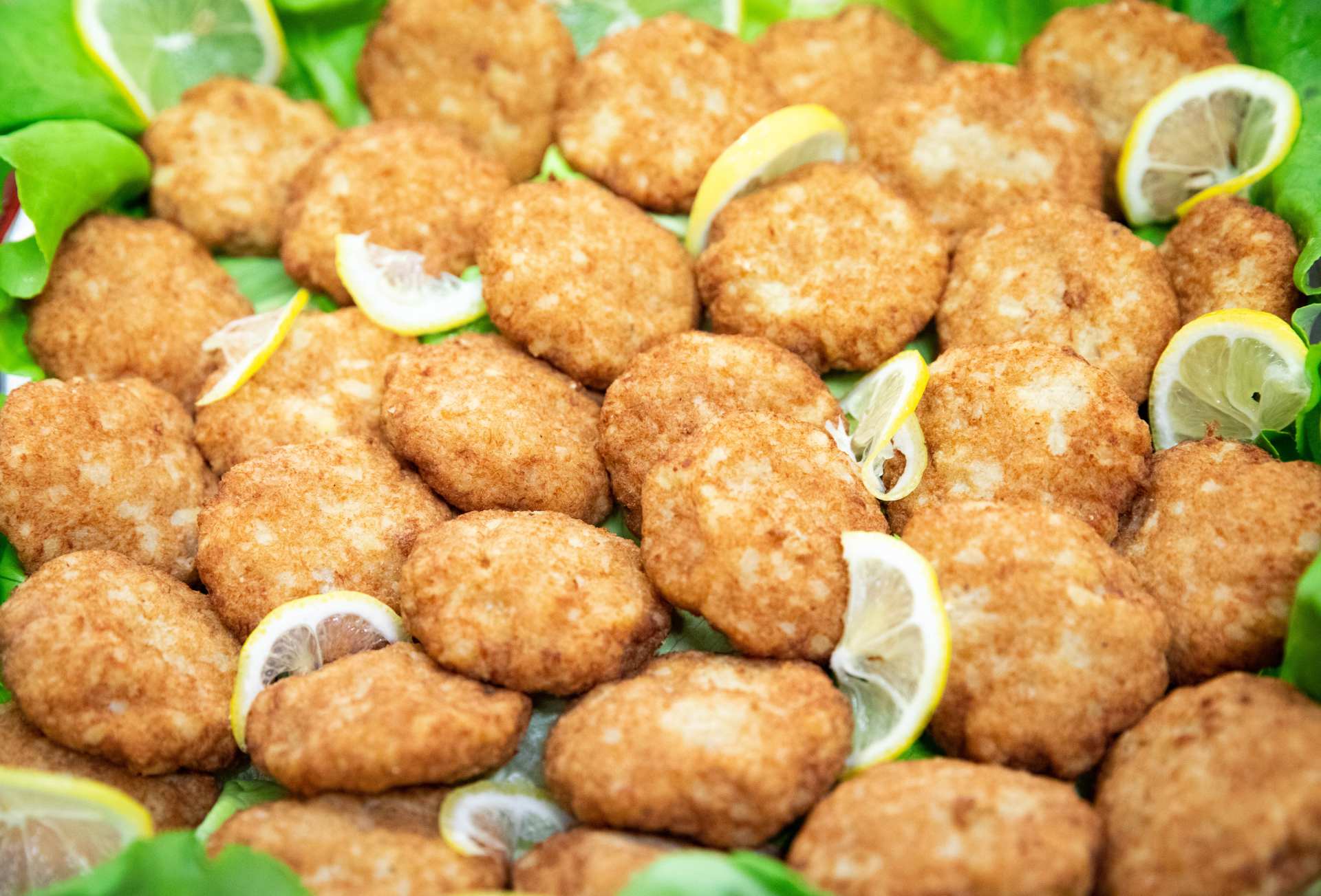 Bolinho de presunto e requeijão